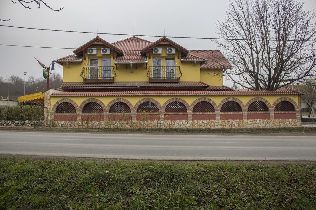 Verona Panzio Dobrokoz ภายนอก รูปภาพ